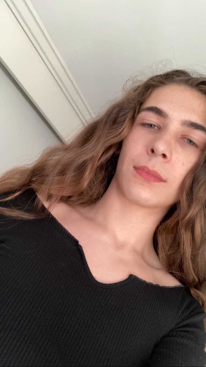 Femtoy02 (@femtoy02), OnlyFans creator