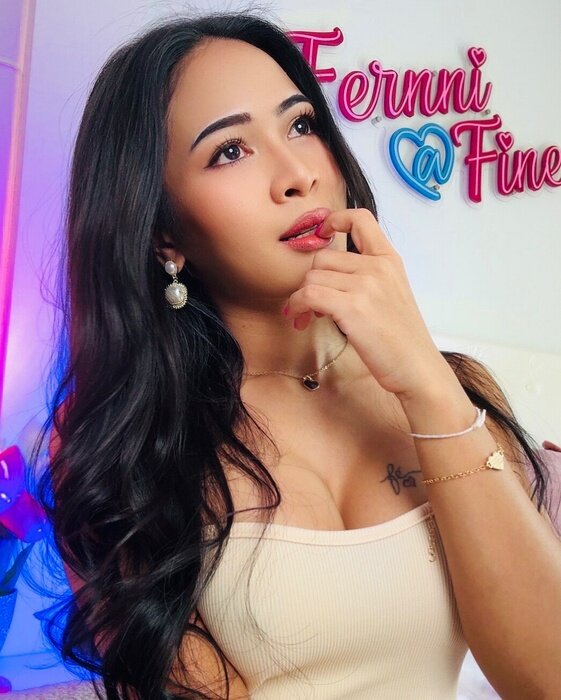 Fernnifine (@fernnifine), OnlyFans creator