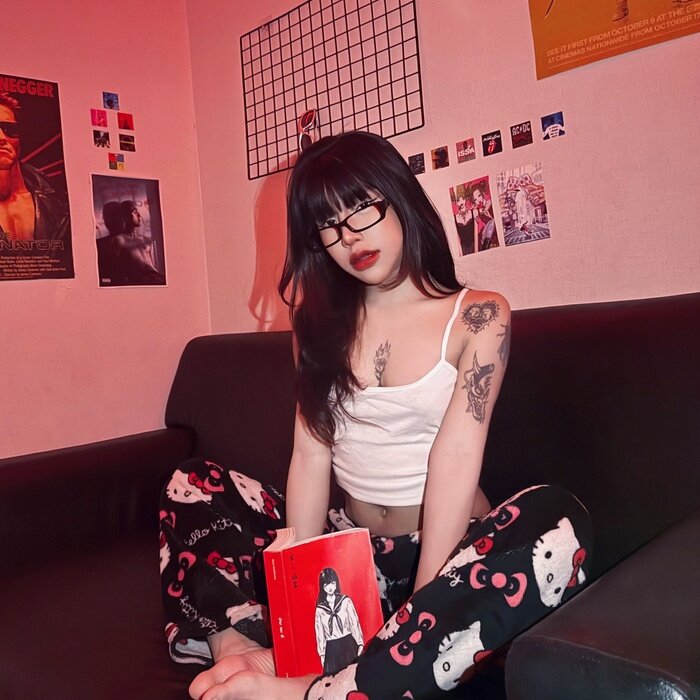 Ferzishnygirl (@ferzishnygirl), OnlyFans creator