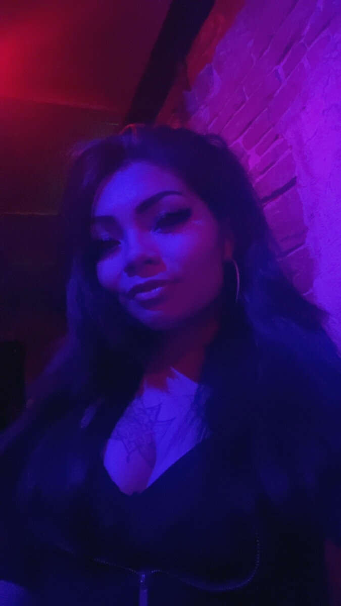 Filipinamilf (@filipinamilf), OnlyFans creator