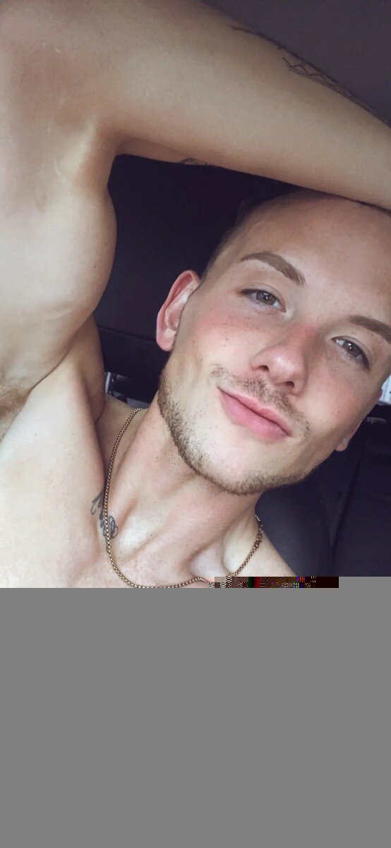 Finn (@finnhud-sin), OnlyFans creator