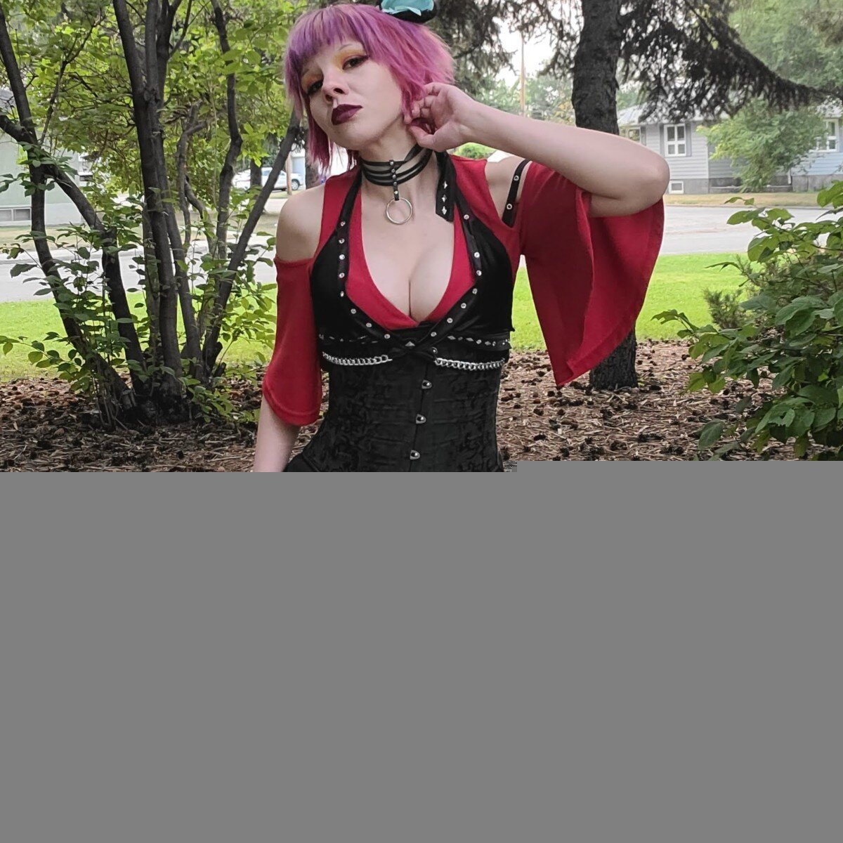 Fionacrimson (@fionacrimson), OnlyFans creator