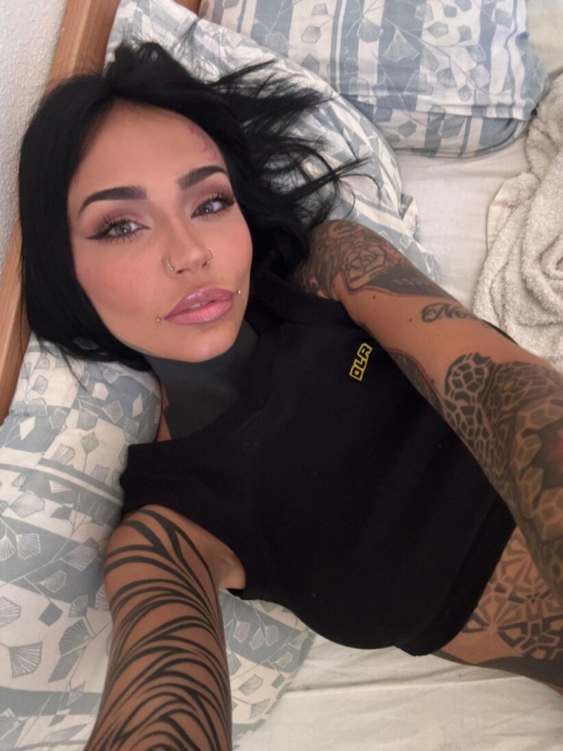 Fishballsg (@fishballsg), OnlyFans creator