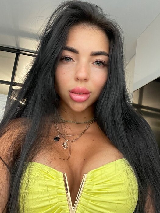 Veronica (@fit_veronique), OnlyFans creator