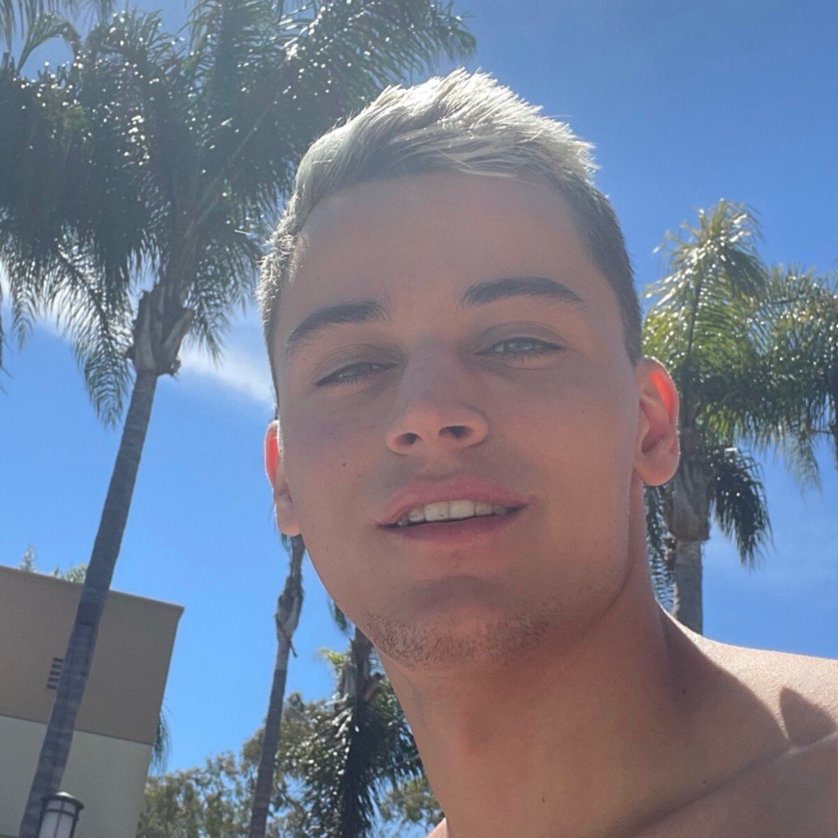 Fitbro121 (@fitbro121), OnlyFans creator