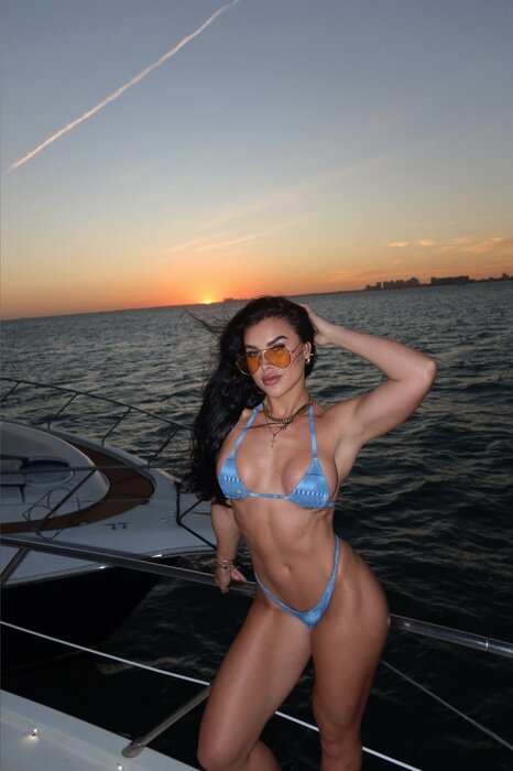 Fitnessgoddess55 (@fitnessgoddess55), OnlyFans creator