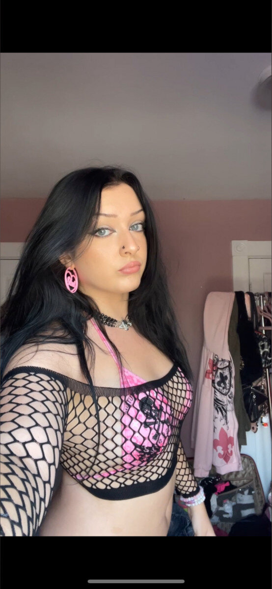 Fkinbratbitch (@fkinbratbitch), OnlyFans creator