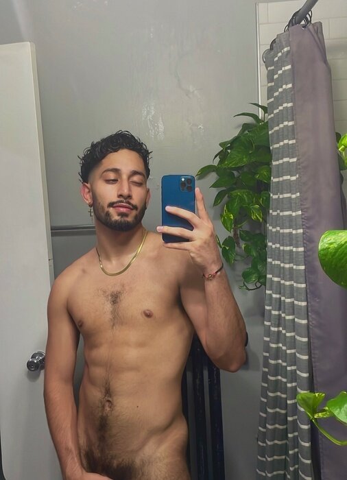 Floralpapito (@floralpapito), OnlyFans creator