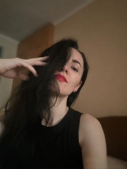 Floramari (@floramari), OnlyFans creator