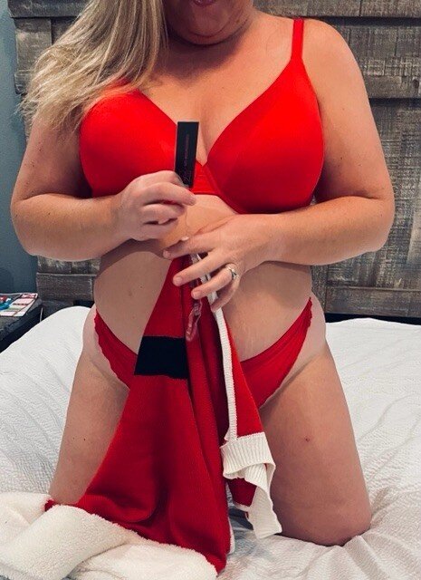Floridahotwife69 (@floridahotwife69), OnlyFans creator