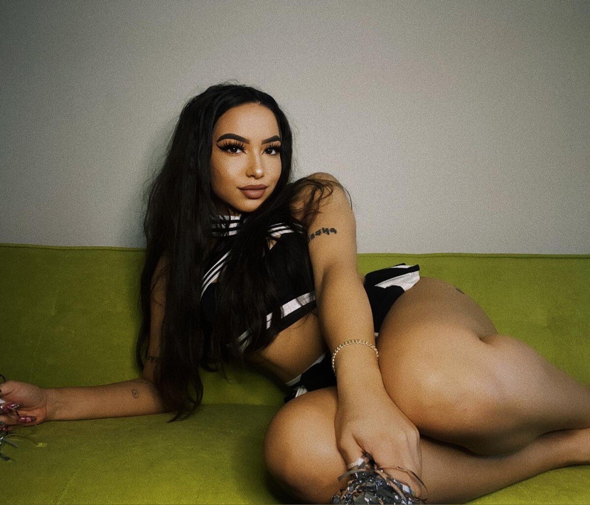 flossydes (@flossydes), OnlyFans creator