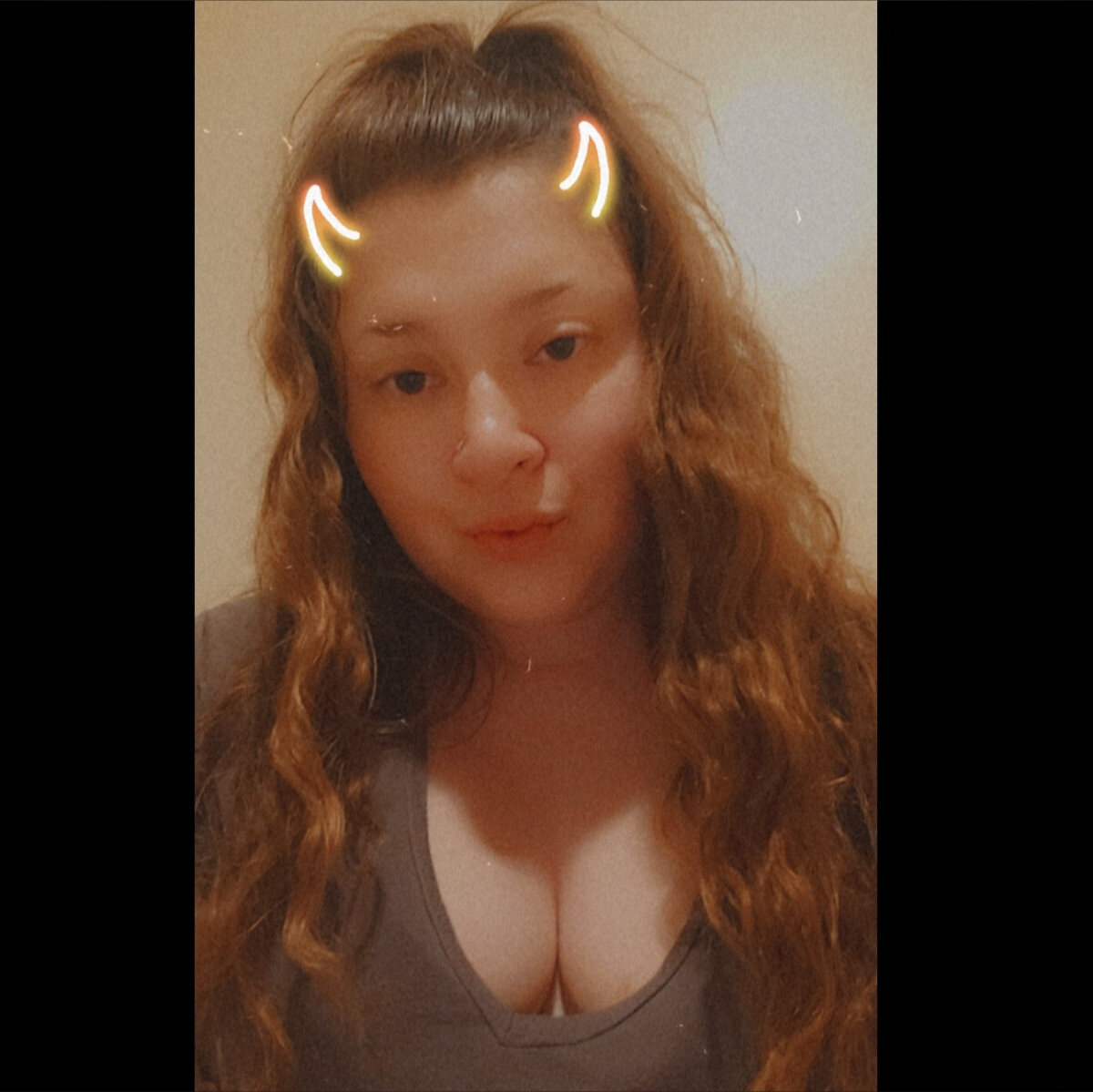 Flowerbabe93 (@flowerbabe93), OnlyFans creator