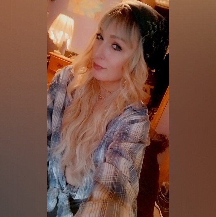Foragoodtimecall (@foragoodtimecall), OnlyFans creator