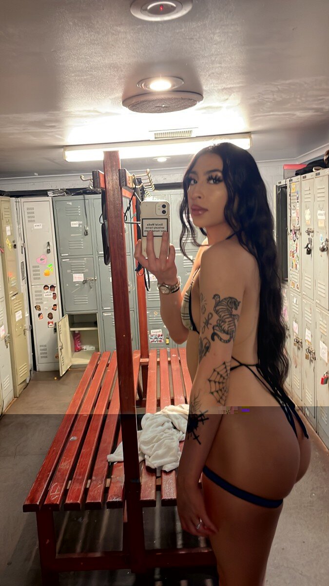 Foreignbbxtchhh (@foreignbbxtchhh), OnlyFans creator