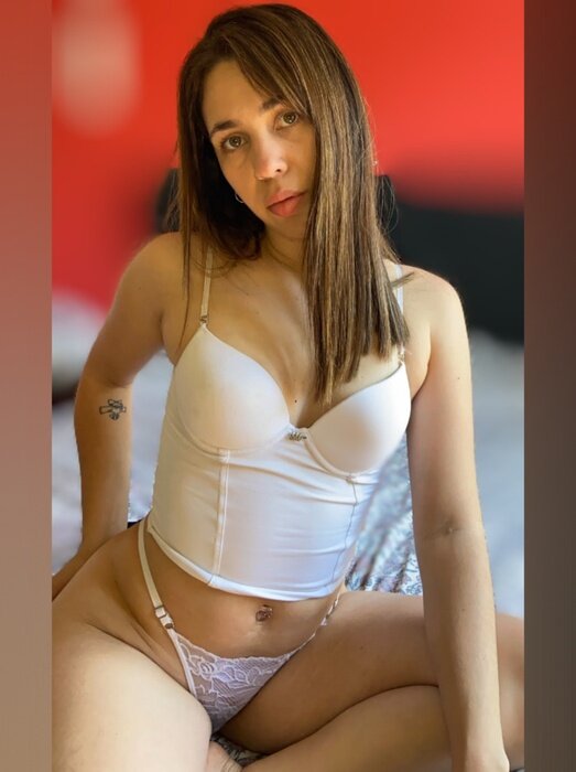 Foxrebecca (@foxrebecca), OnlyFans creator