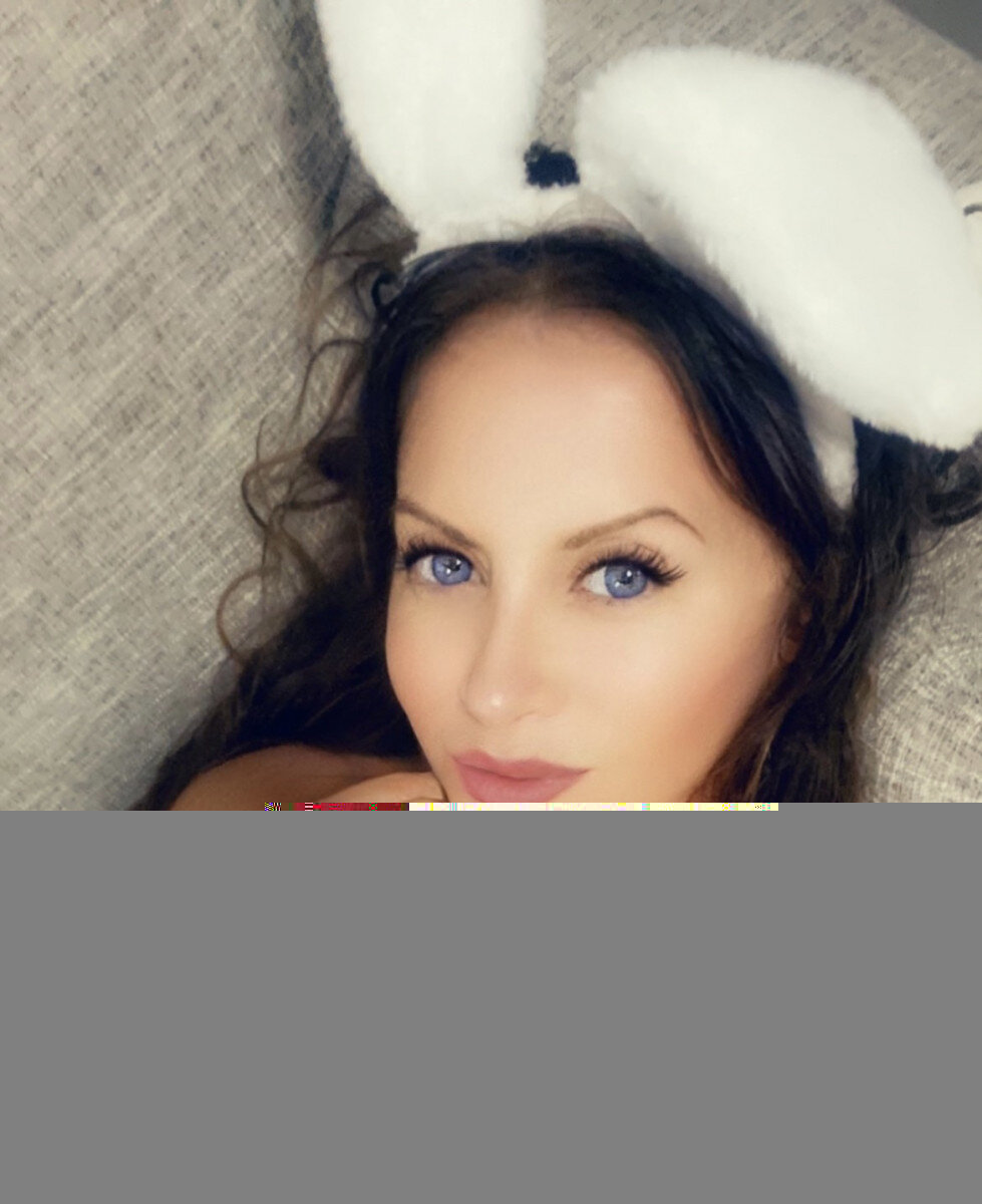 Foxysockzgirl (@foxysockzgirl), OnlyFans creator