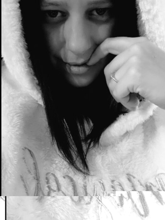 Foxyvixen2011 (@foxyvixen2011), OnlyFans creator