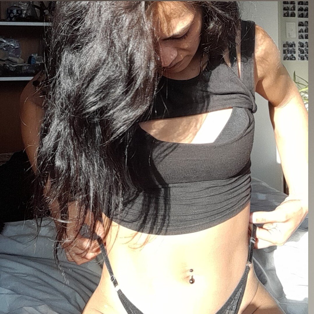 Freakymoonlady (@freakymoonlady), OnlyFans creator