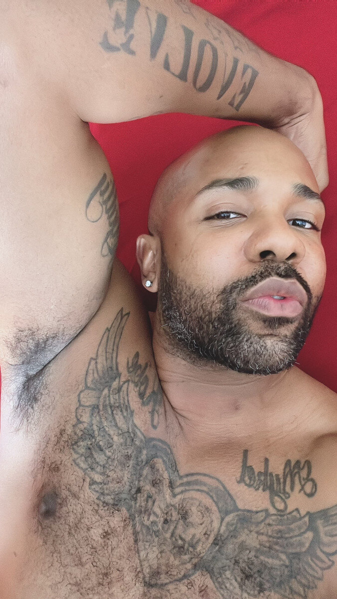 Free2bme (@free2bme), OnlyFans creator