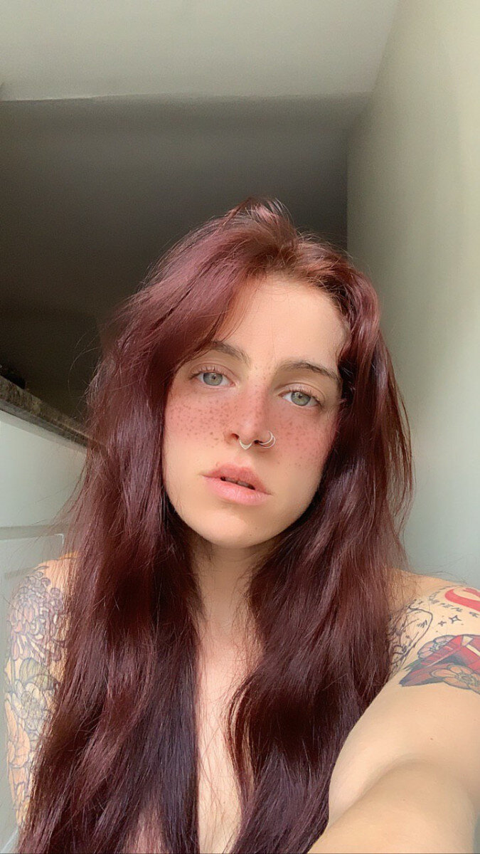 Freehazelbuttz (@freehazelbuttz), OnlyFans creator