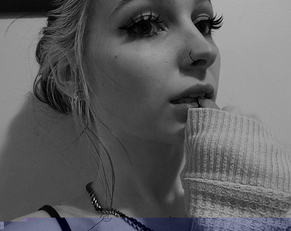 Freekitkat33 (@freekitkat33), OnlyFans creator