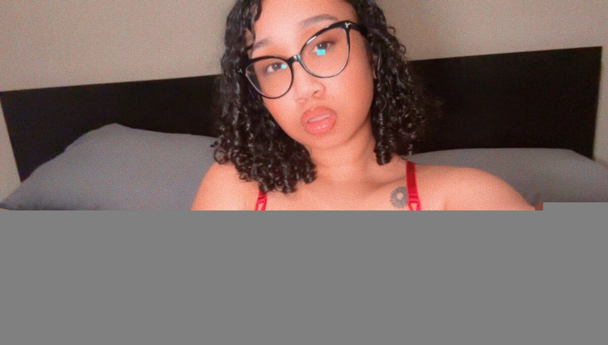 Freelanaebrielle (@freelanaebrielle), OnlyFans creator