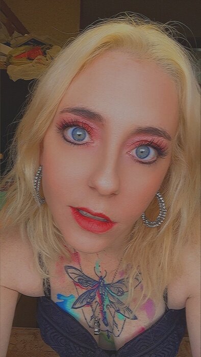 Friskymona (@friskymona), OnlyFans creator