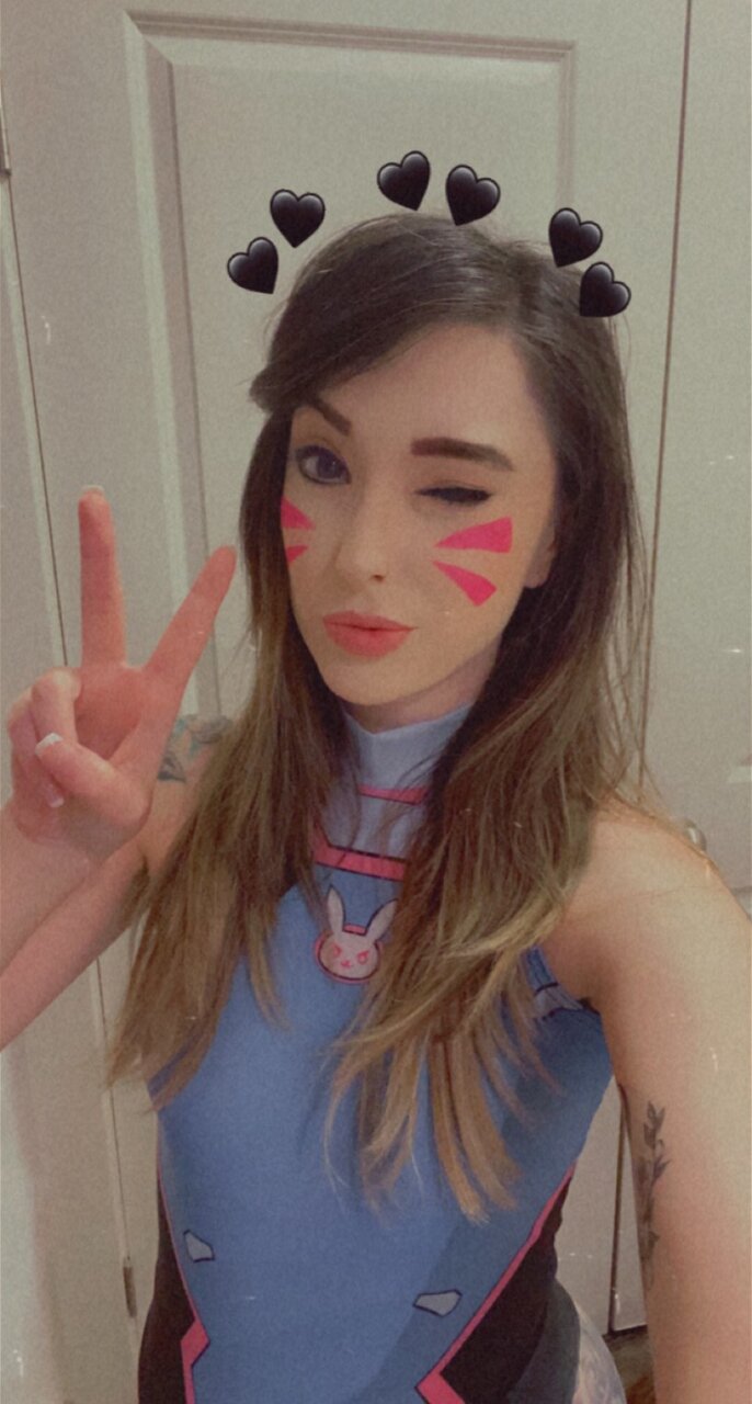 Frostybun (@frostybun), OnlyFans creator