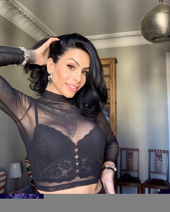 Frrzsamantha (@frrzsamantha), OnlyFans creator