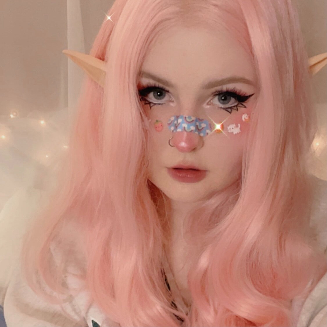 Fruitbratexe (@fruitbrat.exe), OnlyFans creator