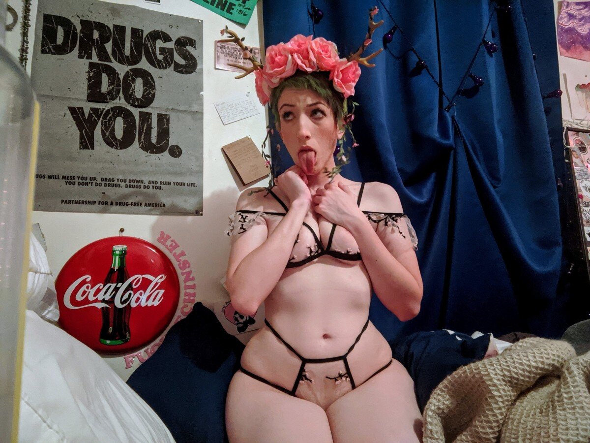 Fuckiechinster (@fuckiechinster), OnlyFans creator