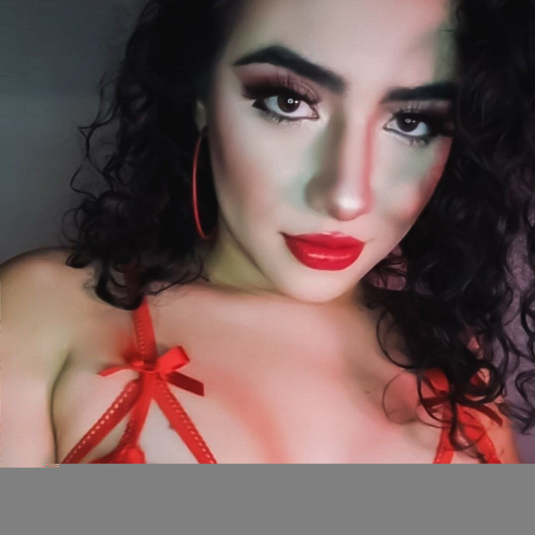 Fulyanmzsauri (@fulyanmzsauri), OnlyFans creator