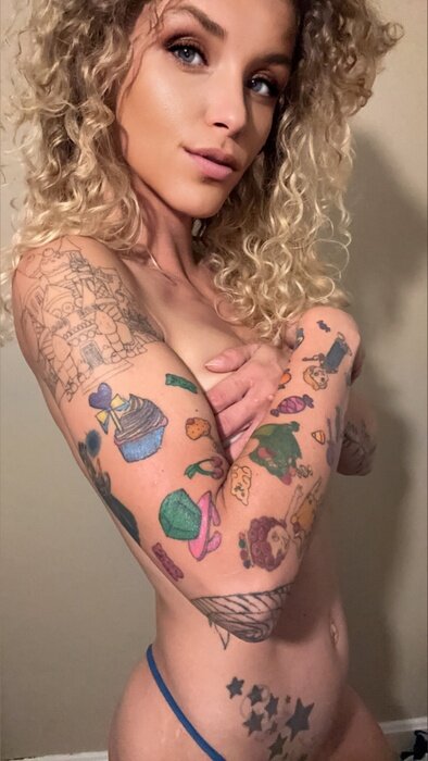 Funwithcandi (@funwithcandi), OnlyFans creator