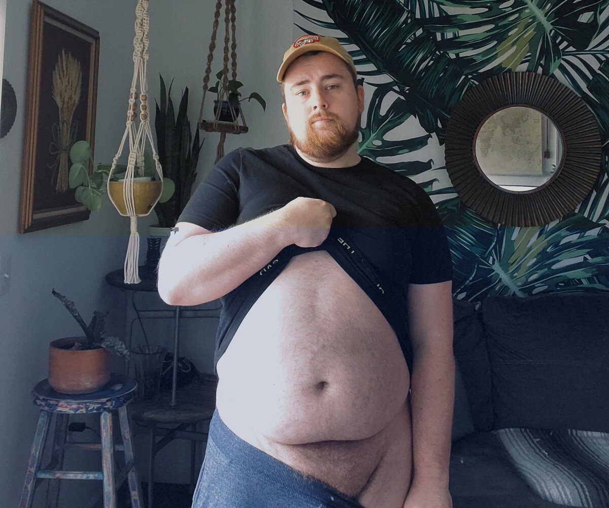 Fuzzycheekz (@fuzzycheekz), OnlyFans creator
