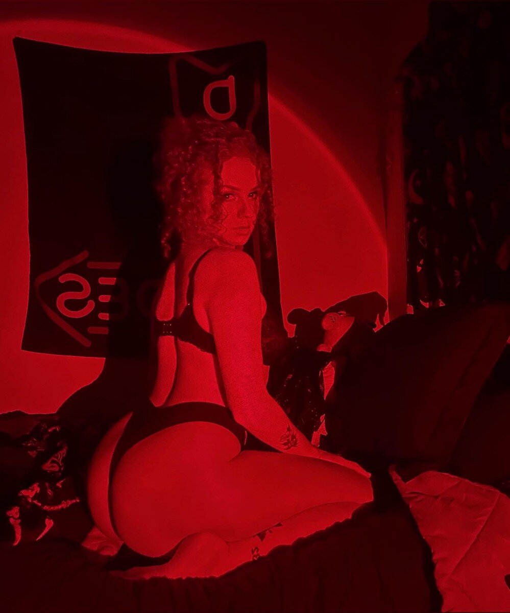 G1ngerlocks (@g1ngerlocks), OnlyFans creator
