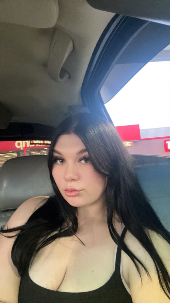 Gabbycarlson4 (@gabbycarlson4), OnlyFans creator