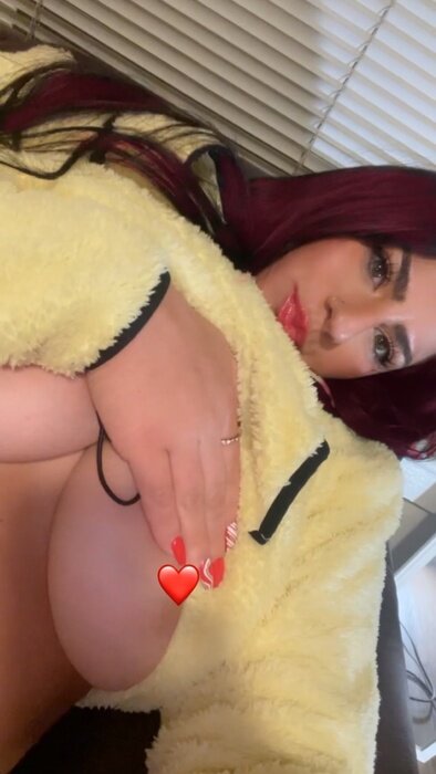 Gabriellasweetxx (@gabriellasweetxx), OnlyFans creator