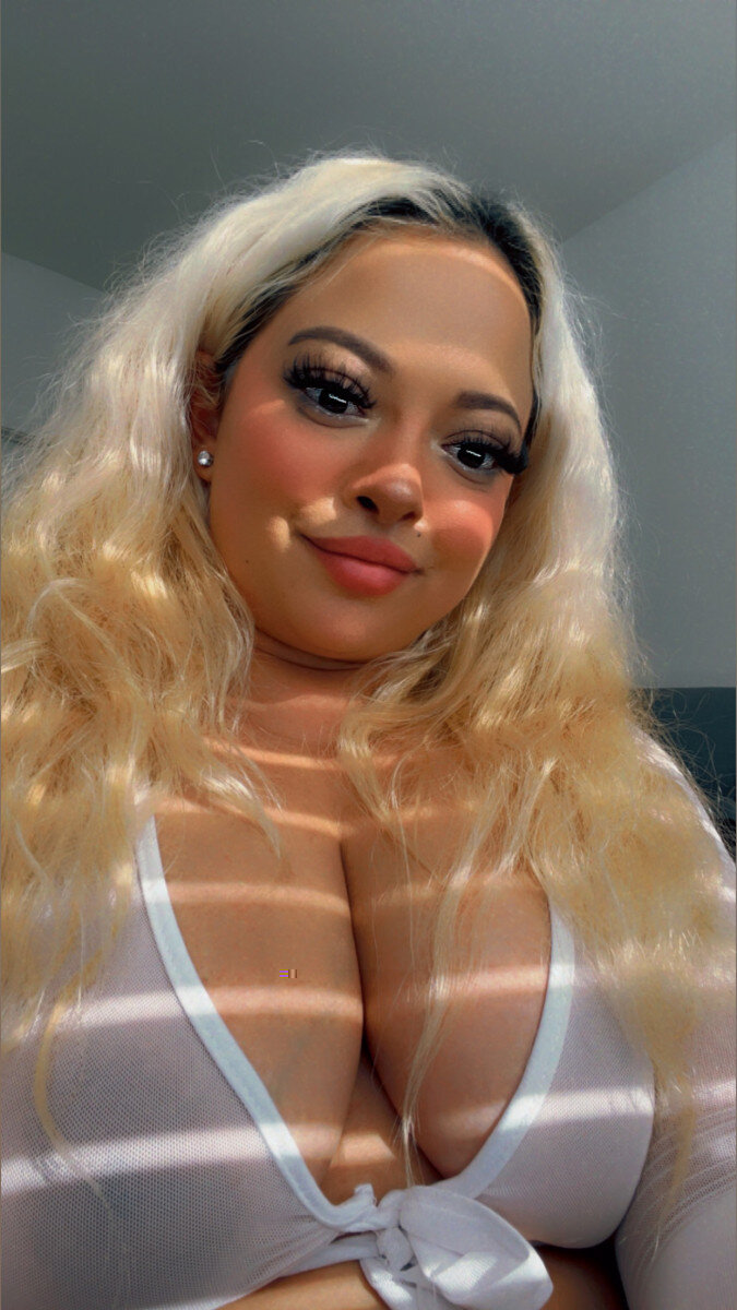 Gabydoll (@gaby-doll), OnlyFans creator