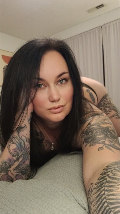 Geekanniejaye (@geekanniejaye), OnlyFans creator