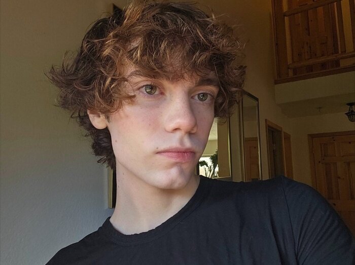 Geekytwinky (@geeky_twinky), OnlyFans creator