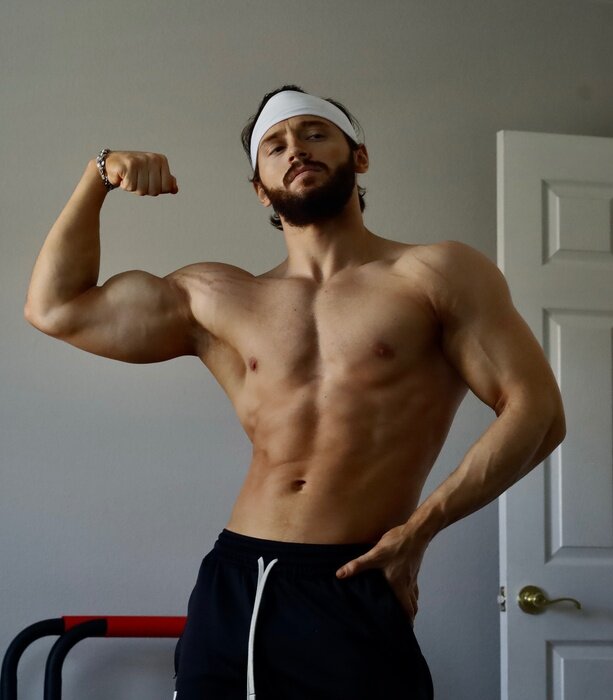 Genesisfitness (@genesisfitness), OnlyFans creator