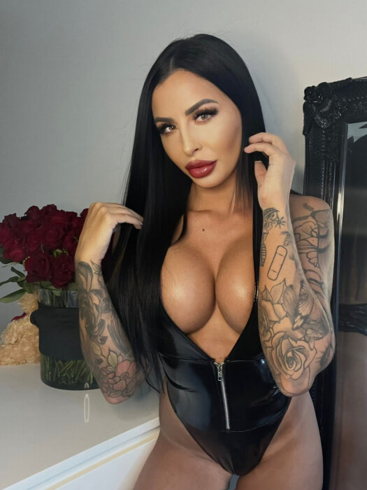 Georgiaelizabeth20 (@georgia_elizabeth2.0), OnlyFans creator