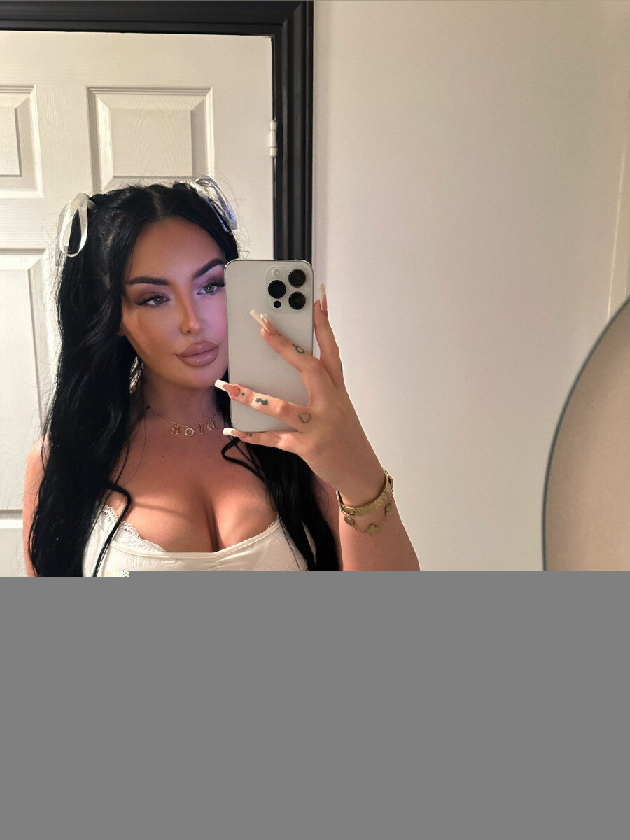 Georgiamaya (@georgiamaya), OnlyFans creator