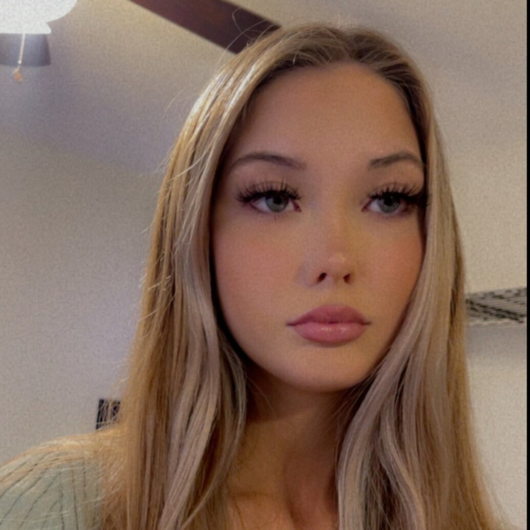 Georgiawithcake (@georgiawithcake), OnlyFans creator