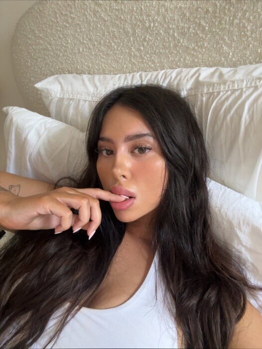 Getluckylayla (@getluckylayla), OnlyFans creator