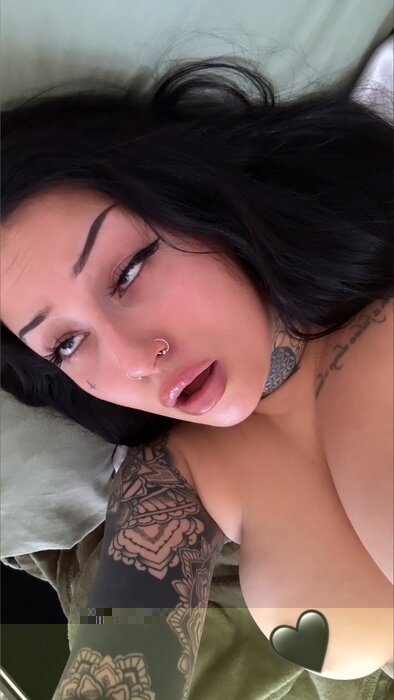 Giarogue (@giarogue), OnlyFans creator