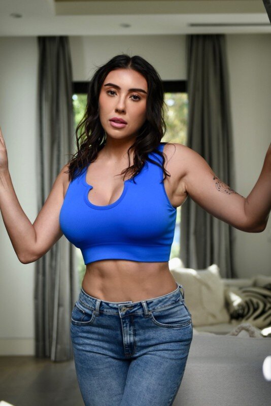 Giaveefree (@giaveefree), OnlyFans creator