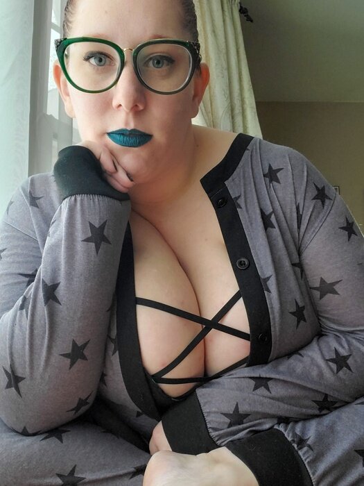 Gingertitsfree (@ginger_titsfree), OnlyFans creator
