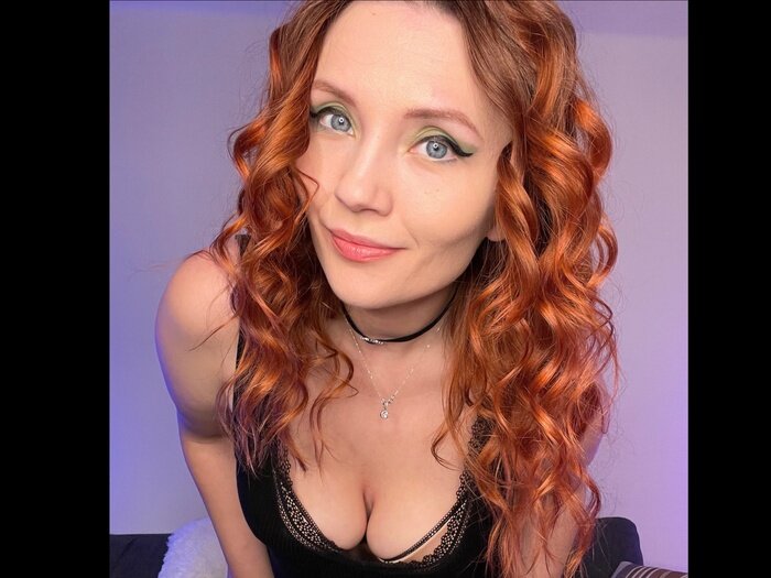 Gingerval (@ginger_val), OnlyFans creator