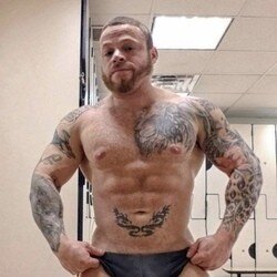 Gingermusclebody (@gingermusclebody), OnlyFans creator